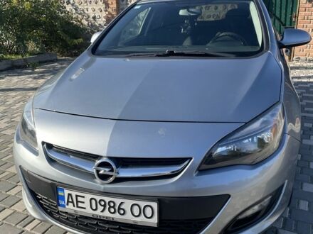 Опель Астра 2013 у Кропивницькому (Кіровограді) на Automoto.ua Сірий Опель Астра, об'ємом двигуна 1.2 л та пробігом 250 тис. км за 6200 $, фото 1 на Automoto.ua