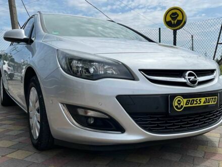 Серый Опель Астра, объемом двигателя 1.7 л и пробегом 197 тыс. км за 7400 $, фото 1 на Automoto.ua