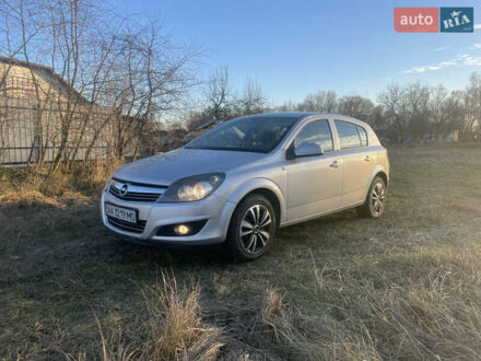 Серый Опель Астра, объемом двигателя 1.6 л и пробегом 270 тыс. км за 5850 $, фото 1 на Automoto.ua