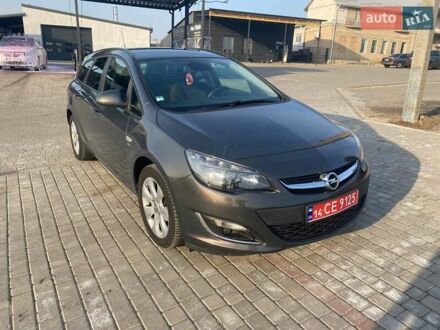 Опель Астра 2013 в Звенигородка на Automoto.ua Серый Опель Астра, объемом двигателя 1.7 л и пробегом 234 тыс. км за 7900 $, фото 1 на Automoto.ua