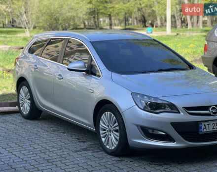 Опель Астра 2013 в Ивано-Франковске на Automoto.ua Серый Опель Астра, объемом двигателя 1.7 л и пробегом 196 тыс. км за 9850 $, фото 1 на Automoto.ua