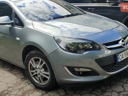 Опель Астра 2013 в Умани на Automoto.ua Серый Опель Астра, объемом двигателя 1.69 л и пробегом 274 тыс. км за 6800 $, фото 1 на Automoto.ua