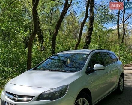 Серый Опель Астра, объемом двигателя 1.7 л и пробегом 247 тыс. км за 7000 $, фото 1 на Automoto.ua