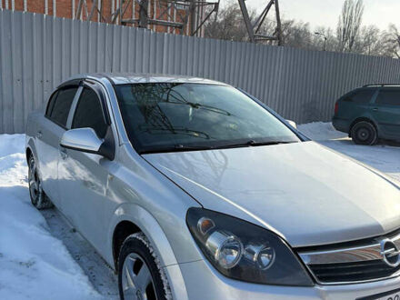 Сірий Опель Астра, об'ємом двигуна 1.6 л та пробігом 173 тис. км за 6600 $, фото 1 на Automoto.ua