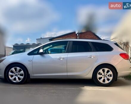 Серый Опель Астра, объемом двигателя 1.7 л и пробегом 282 тыс. км за 6600 $, фото 1 на Automoto.ua