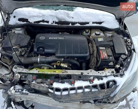 Серый Опель Астра, объемом двигателя 1.7 л и пробегом 27 тыс. км за 3800 $, фото 1 на Automoto.ua