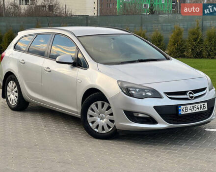 Серый Опель Астра, объемом двигателя 1.7 л и пробегом 260 тыс. км за 6999 $, фото 1 на Automoto.ua