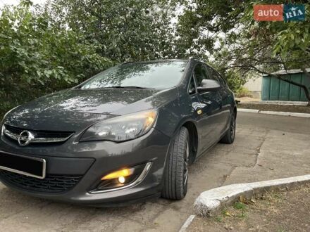 Серый Опель Астра, объемом двигателя 1.69 л и пробегом 301 тыс. км за 7300 $, фото 1 на Automoto.ua