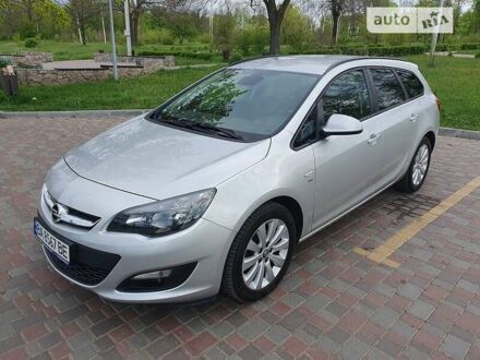 Опель Астра 2014 у Кропивницькому (Кіровограді) на Automoto.ua Сірий Опель Астра, об'ємом двигуна 1.7 л та пробігом 160 тис. км за 10500 $, фото 1 на Automoto.ua