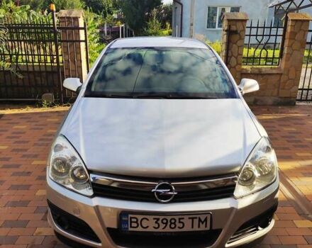 Серый Опель Астра, объемом двигателя 1.6 л и пробегом 139 тыс. км за 5999 $, фото 1 на Automoto.ua