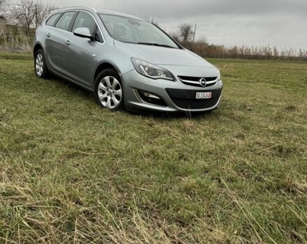 Серый Опель Астра, объемом двигателя 1.6 л и пробегом 255 тыс. км за 8250 $, фото 1 на Automoto.ua