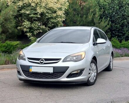 Серый Опель Астра, объемом двигателя 1.7 л и пробегом 246 тыс. км за 7300 $, фото 1 на Automoto.ua