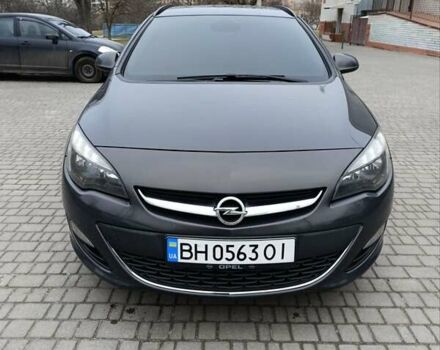 Серый Опель Астра, объемом двигателя 1.6 л и пробегом 246 тыс. км за 9350 $, фото 1 на Automoto.ua