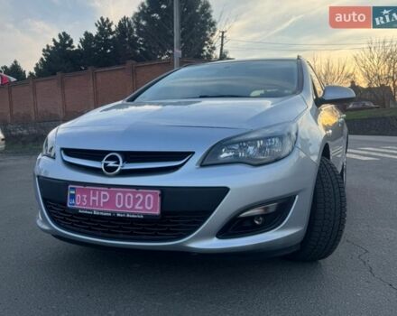 Серый Опель Астра, объемом двигателя 1.6 л и пробегом 177 тыс. км за 9500 $, фото 1 на Automoto.ua