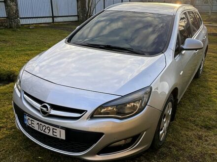 Опель Астра 2015 у Чернівцях на Automoto.ua Сірий Опель Астра, об'ємом двигуна 2 л та пробігом 260 тис. км за 8900 $, фото 1 на Automoto.ua