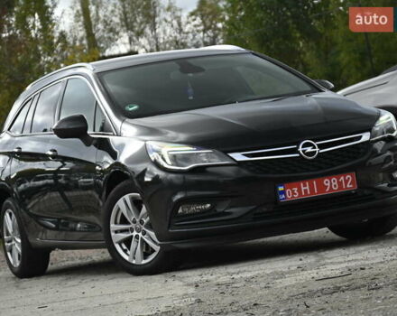 Серый Опель Астра, объемом двигателя 1.6 л и пробегом 185 тыс. км за 10400 $, фото 1 на Automoto.ua