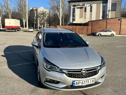 Серый Опель Астра, объемом двигателя 1.6 л и пробегом 255 тыс. км за 9500 $, фото 1 на Automoto.ua