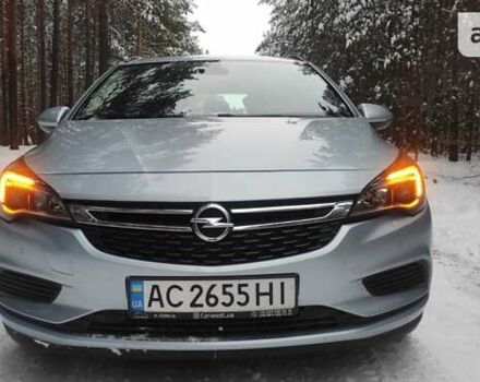 Серый Опель Астра, объемом двигателя 1.6 л и пробегом 256 тыс. км за 8800 $, фото 1 на Automoto.ua