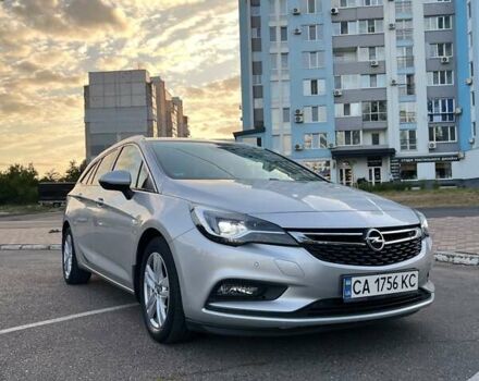 Серый Опель Астра, объемом двигателя 1.6 л и пробегом 239 тыс. км за 11200 $, фото 1 на Automoto.ua