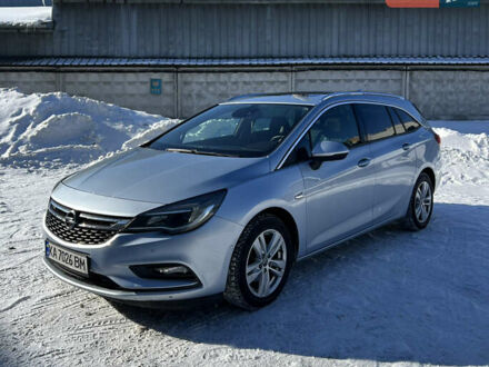 Серый Опель Астра, объемом двигателя 1.62 л и пробегом 178 тыс. км за 9150 $, фото 1 на Automoto.ua