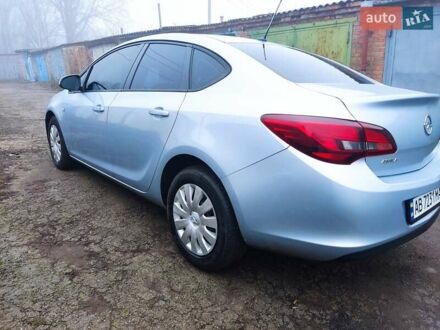 Серый Опель Астра, объемом двигателя 1.6 л и пробегом 221 тыс. км за 8400 $, фото 1 на Automoto.ua