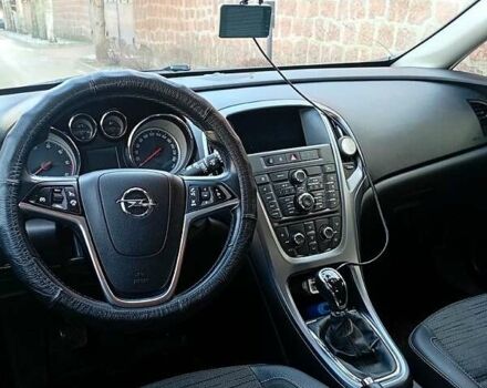 Сірий Опель Астра, об'ємом двигуна 1.6 л та пробігом 23 тис. км за 9000 $, фото 1 на Automoto.ua