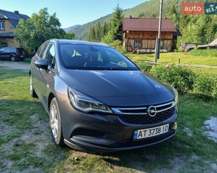Серый Опель Астра, объемом двигателя 1.6 л и пробегом 176 тыс. км за 10499 $, фото 1 на Automoto.ua