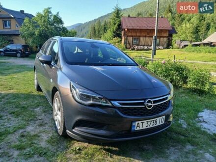 Серый Опель Астра, объемом двигателя 1.6 л и пробегом 180 тыс. км за 9800 $, фото 1 на Automoto.ua