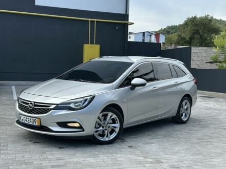 Опель Астра 2016 в Кременце на Automoto.ua Серый Опель Астра, объемом двигателя 1.6 л и пробегом 230 тыс. км за 9850 $, фото 1 на Automoto.ua