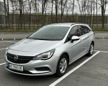 Серый Опель Астра, объемом двигателя 1.6 л и пробегом 156 тыс. км за 8800 $, фото 1 на Automoto.ua