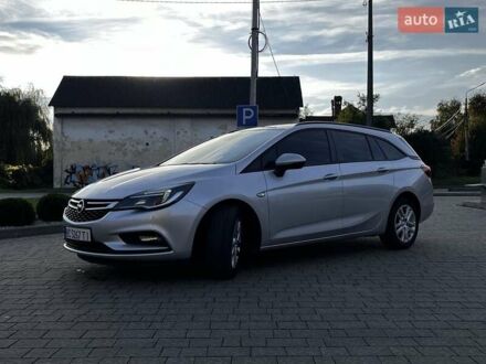 Опель Астра 2017 в Дрогобыче на Automoto.ua Серый Опель Астра, объемом двигателя 1.6 л и пробегом 191 тыс. км за 9899 $, фото 1 на Automoto.ua