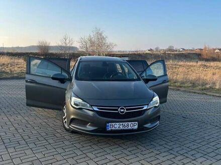 Опель Астра 2017 у Трускавце на Automoto.ua Сірий Опель Астра, об'ємом двигуна 1.6 л та пробігом 225 тис. км за 10000 $, фото 1 на Automoto.ua