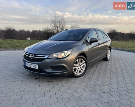 Серый Опель Астра, объемом двигателя 1.6 л и пробегом 189 тыс. км за 9800 $, фото 1 на Automoto.ua