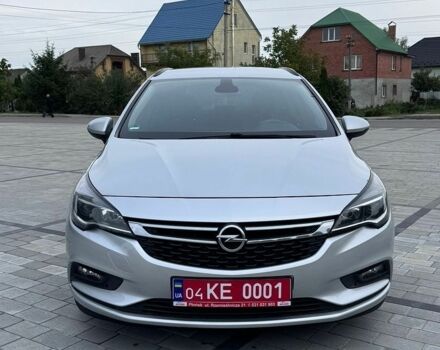 Серый Опель Астра, объемом двигателя 1.6 л и пробегом 170 тыс. км за 9800 $, фото 1 на Automoto.ua