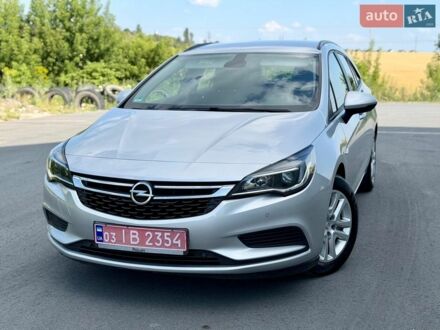 Сірий Опель Астра, об'ємом двигуна 1.6 л та пробігом 172 тис. км за 10540 $, фото 1 на Automoto.ua