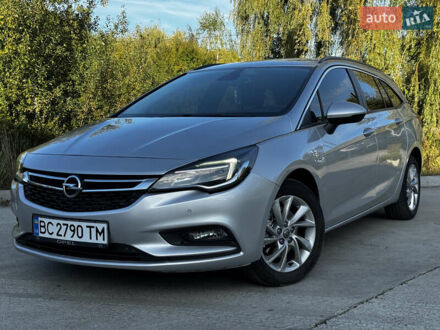 Опель Астра 2019 в Дрогобыче на Automoto.ua Серый Опель Астра, объемом двигателя 1.6 л и пробегом 133 тыс. км за 11500 $, фото 1 на Automoto.ua