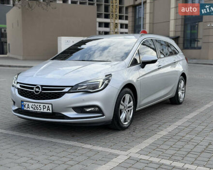 Серый Опель Астра, объемом двигателя 1.6 л и пробегом 220 тыс. км за 11200 $, фото 1 на Automoto.ua