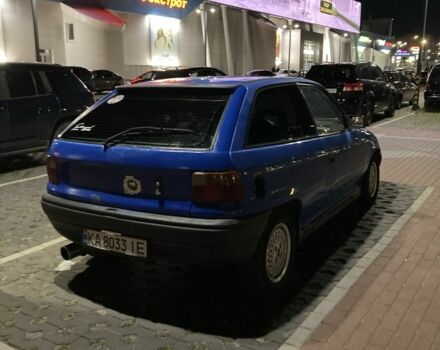 Синий Опель Астра, объемом двигателя 1.4 л и пробегом 310 тыс. км за 1500 $, фото 4 на Automoto.ua