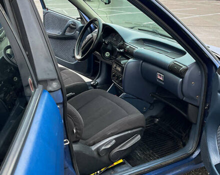 Синий Опель Астра, объемом двигателя 1.6 л и пробегом 418 тыс. км за 2600 $, фото 14 на Automoto.ua