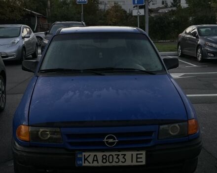 Синий Опель Астра, объемом двигателя 1.4 л и пробегом 310 тыс. км за 1500 $, фото 3 на Automoto.ua