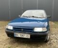 Синий Опель Астра, объемом двигателя 1.6 л и пробегом 256 тыс. км за 1000 $, фото 1 на Automoto.ua
