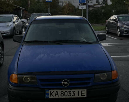 Синий Опель Астра, объемом двигателя 1.4 л и пробегом 310 тыс. км за 1200 $, фото 3 на Automoto.ua