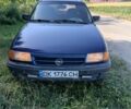 Синий Опель Астра, объемом двигателя 1.6 л и пробегом 1 тыс. км за 872 $, фото 1 на Automoto.ua