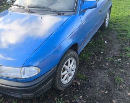 Синій Опель Астра, об'ємом двигуна 1.4 л та пробігом 200 тис. км за 2000 $, фото 7 на Automoto.ua