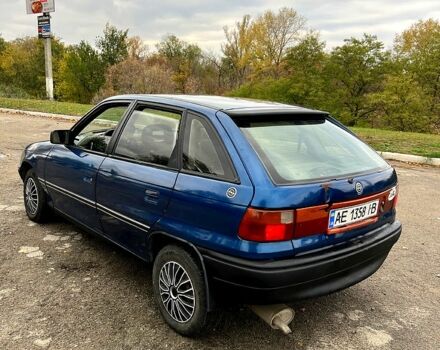 Синий Опель Астра, объемом двигателя 1.4 л и пробегом 250 тыс. км за 850 $, фото 6 на Automoto.ua