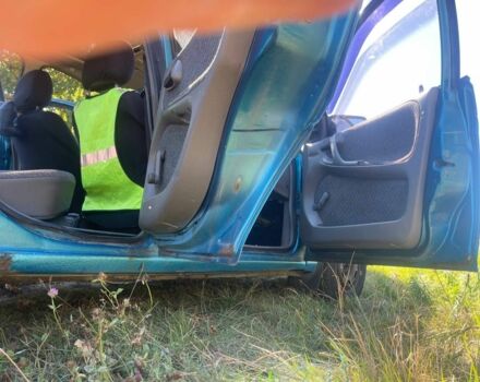 Синий Опель Астра, объемом двигателя 1.6 л и пробегом 330 тыс. км за 1023 $, фото 9 на Automoto.ua