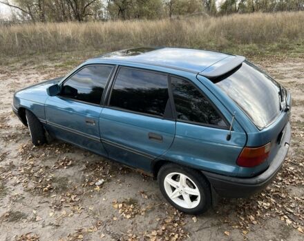 Синій Опель Астра, об'ємом двигуна 1.8 л та пробігом 1000 тис. км за 1150 $, фото 4 на Automoto.ua