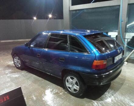 Синий Опель Астра, объемом двигателя 1.4 л и пробегом 400 тыс. км за 1100 $, фото 1 на Automoto.ua