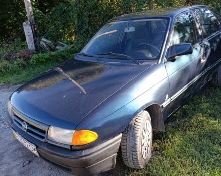 Синий Опель Астра, объемом двигателя 1.4 л и пробегом 404 тыс. км за 1500 $, фото 4 на Automoto.ua