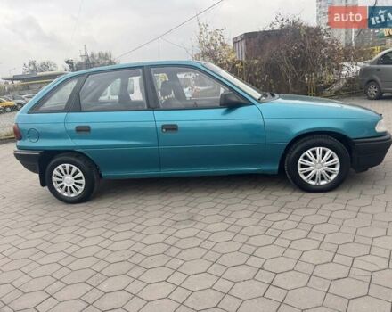 Синій Опель Астра, об'ємом двигуна 1.6 л та пробігом 250 тис. км за 1450 $, фото 4 на Automoto.ua